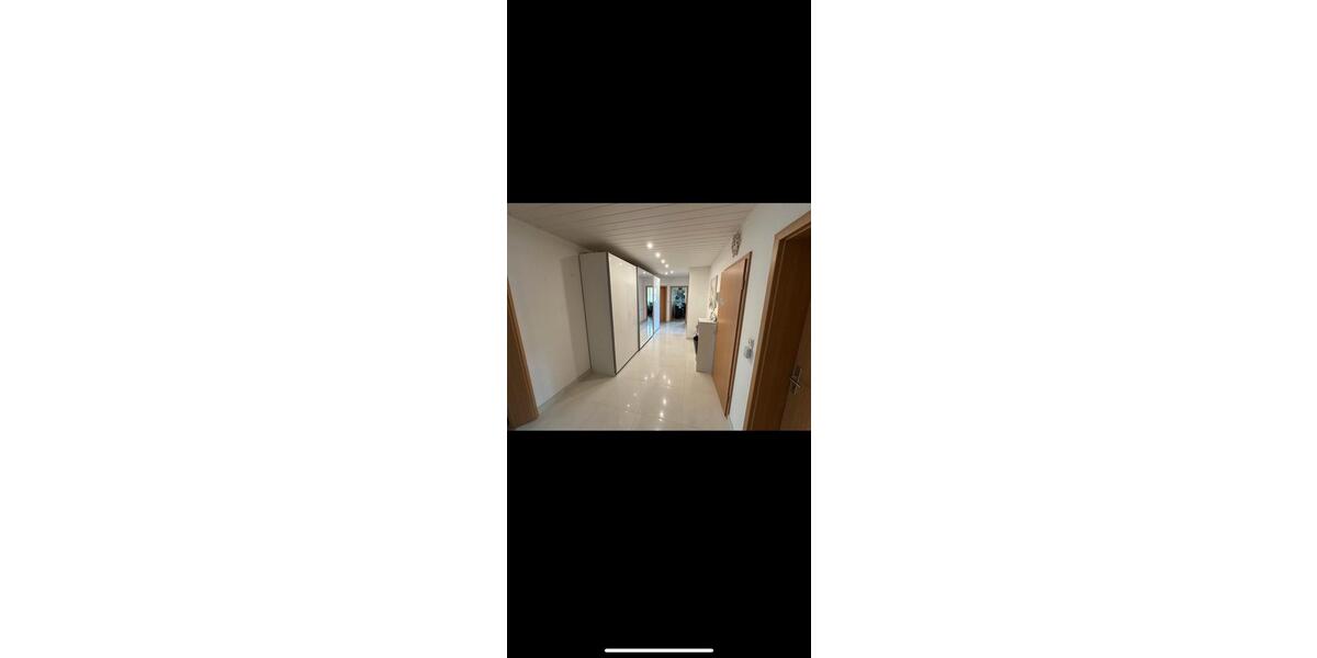 Einfamilienhaus Montabaur - 9 Zimmer, 266 m&sup2;, 590.000&euro; | Angebot:26581834