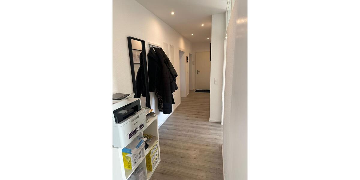 ... sanierte Erdgeschosswohnung in Emmelshausen zu vermieten. 4 zimmer