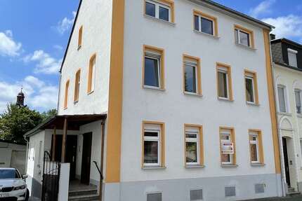 Haus Bad Ems - 8 Zimmer, 220 m&sup2;, 273.000&euro; | Angebot:26913328