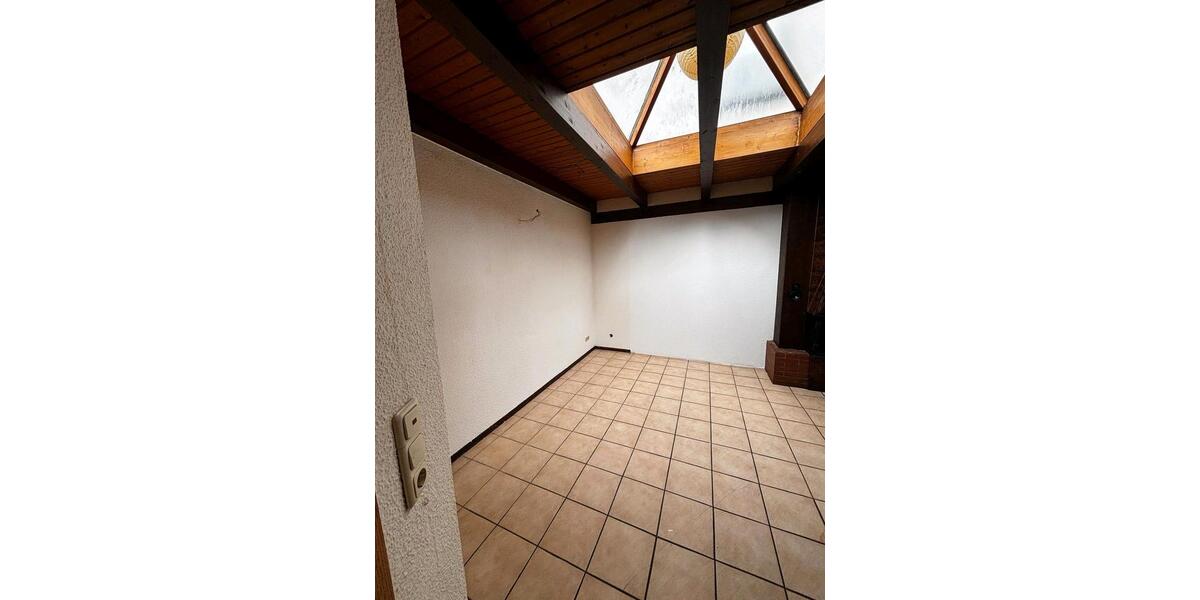 Erdgeschoßwohnung Dierdorf - 2 Zimmer, 60 m&sup2;, 750&euro; | Angebot:26283114