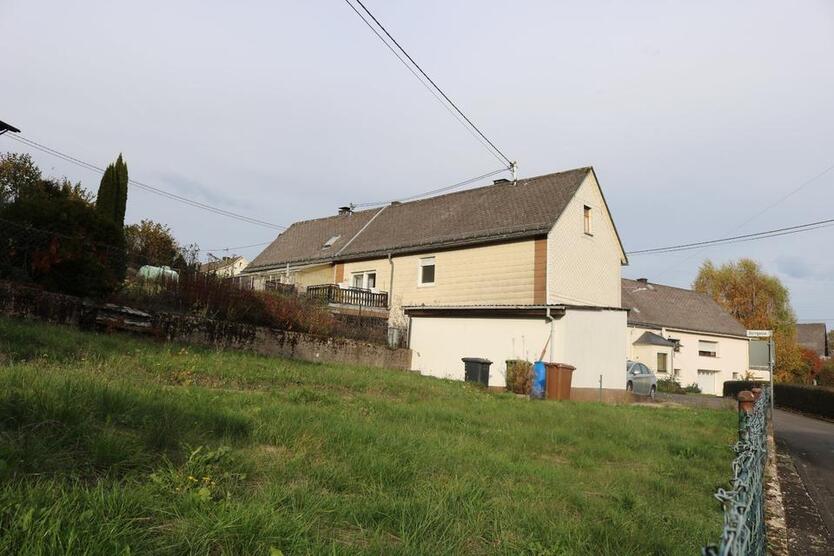 Haus zum verkauf in Langenhahn
