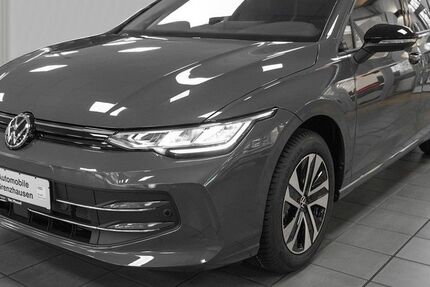 VW Golf 2.500 km 33.280 &euro; Höhr-Grenzhausen 56203