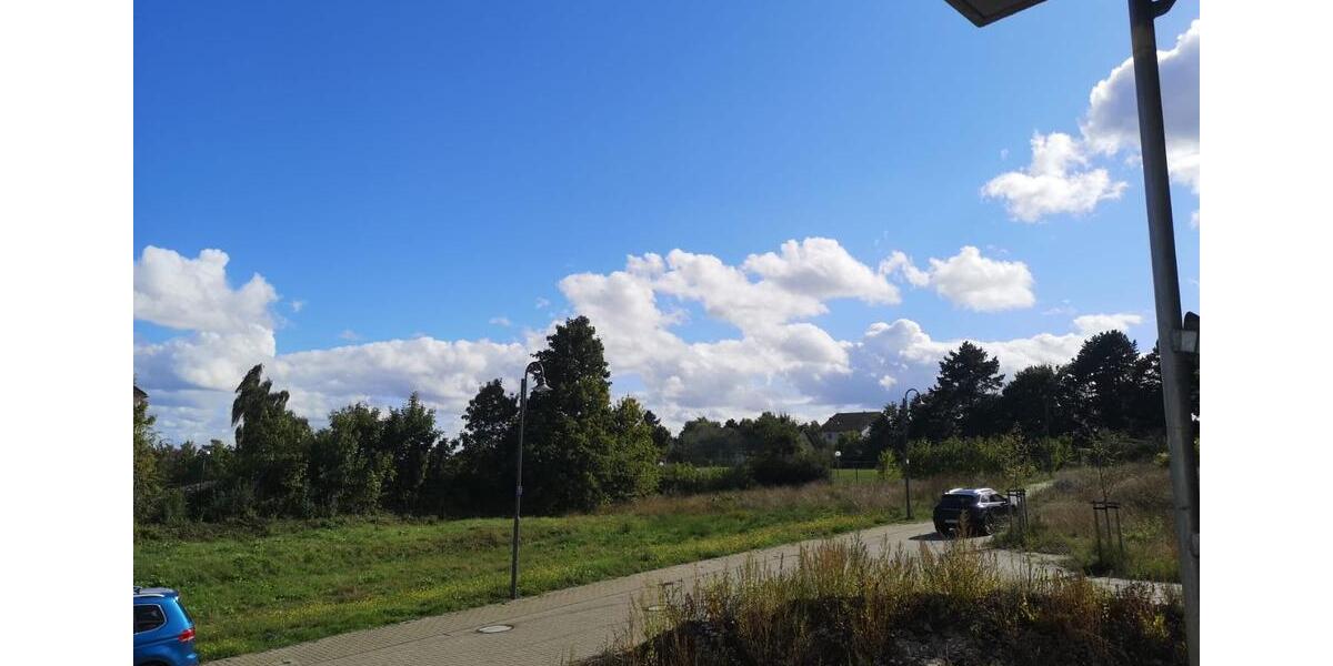 Neubau-Traumwohnung mit großer Dachterrasse in ruhiger Lage in Me 2 zimmer