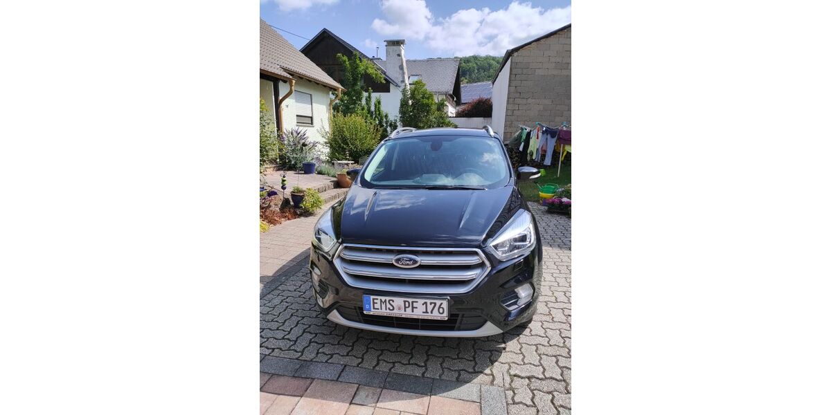 Ford Kuga 109.300 km 8.890 &euro; Marienfels 56357