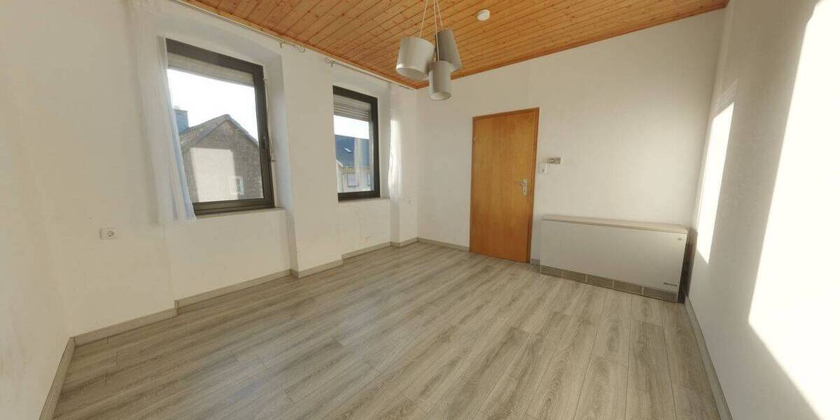 Reihenendhaus Kottenheim - 6 Zimmer, 112 m&sup2;, 139.000&euro; | Angebot:26247295