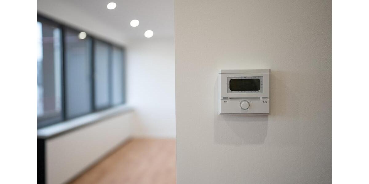 Dachgeschoßwohnung Neuwied - 4 Zimmer, 125 m&sup2;, 1.750&euro; | Angebot:25543097