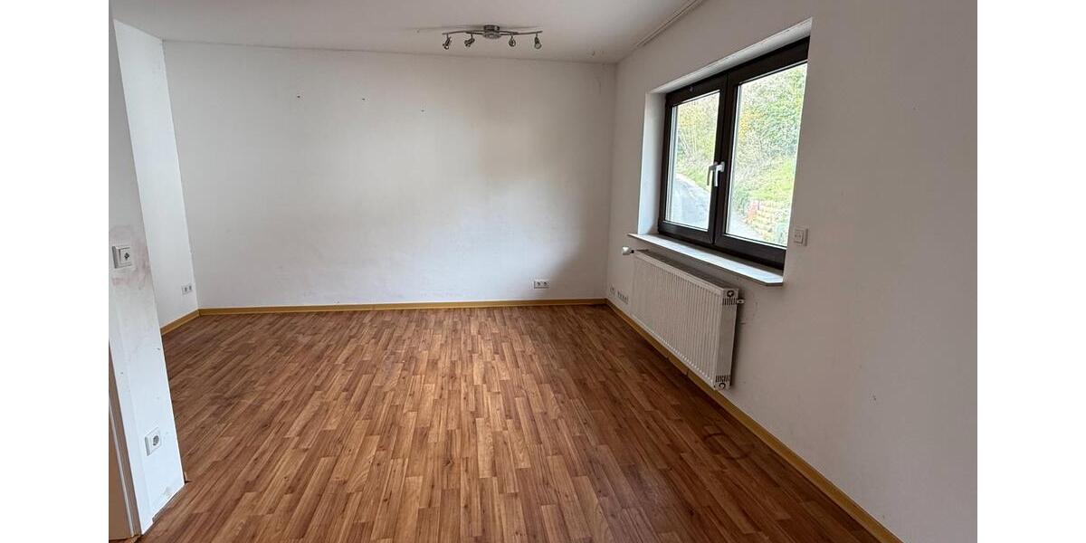 Mehrfamilienhaus, Wohnhaus Koblenz Arenberg-Immendorf - 6.5 Zimmer, 178 m&sup2;, 349.000&euro; | Angebot:26181012