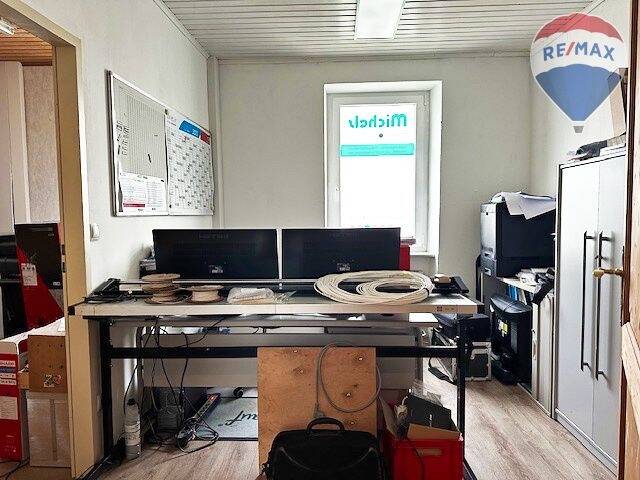 Mehrfamilienhaus, Wohnhaus Höhr-Grenzhausen Grenzhausen - 8 Zimmer, 165 m&sup2;, 395.000&euro; | Angebot:25769917