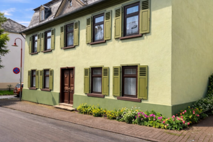 Haus Dausenau - 10 Zimmer, 179 m&sup2;, 149.000&euro; | Angebot:25201164