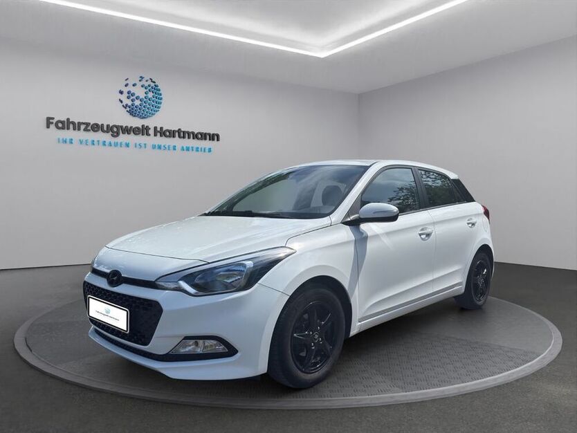 i20