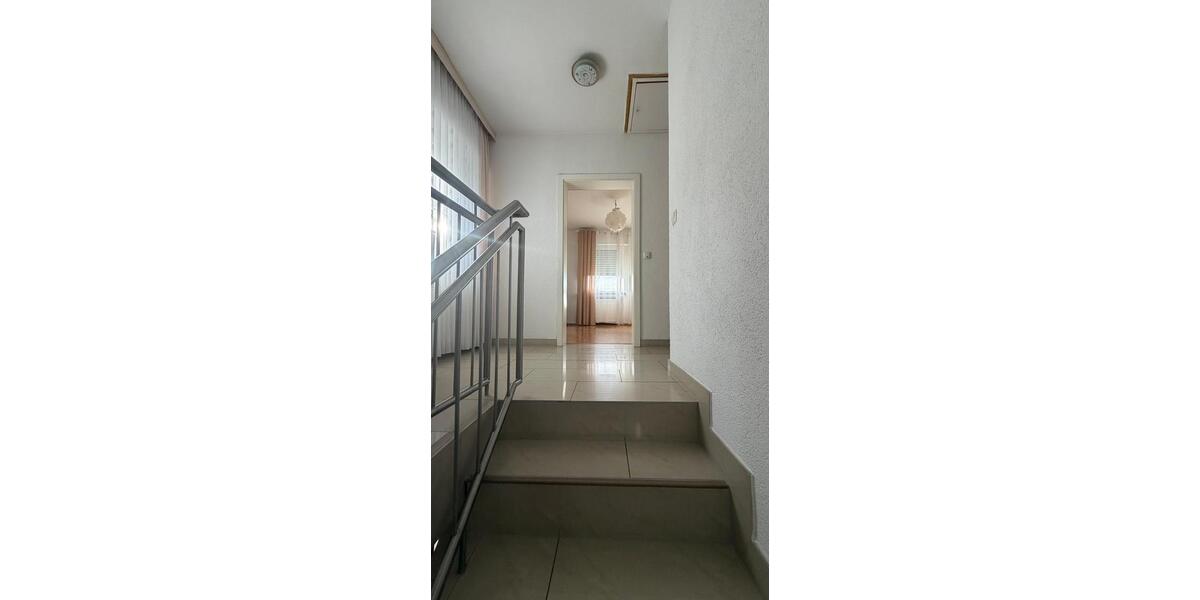Einfamilienhaus Neuwied Block - 6 Zimmer, 165 m&sup2;, 449.000&euro; | Angebot:27191433