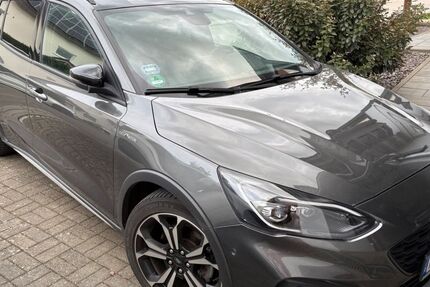 Ford Focus 106.000 km 13.999 &euro; Nörtershausen 56283