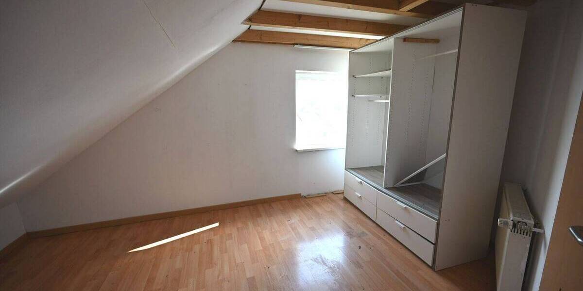 Mehrfamilienhaus, Wohnhaus Dahlheim - 1 Zimmer, 269 m&sup2;, 245.000&euro; | Angebot:26544673