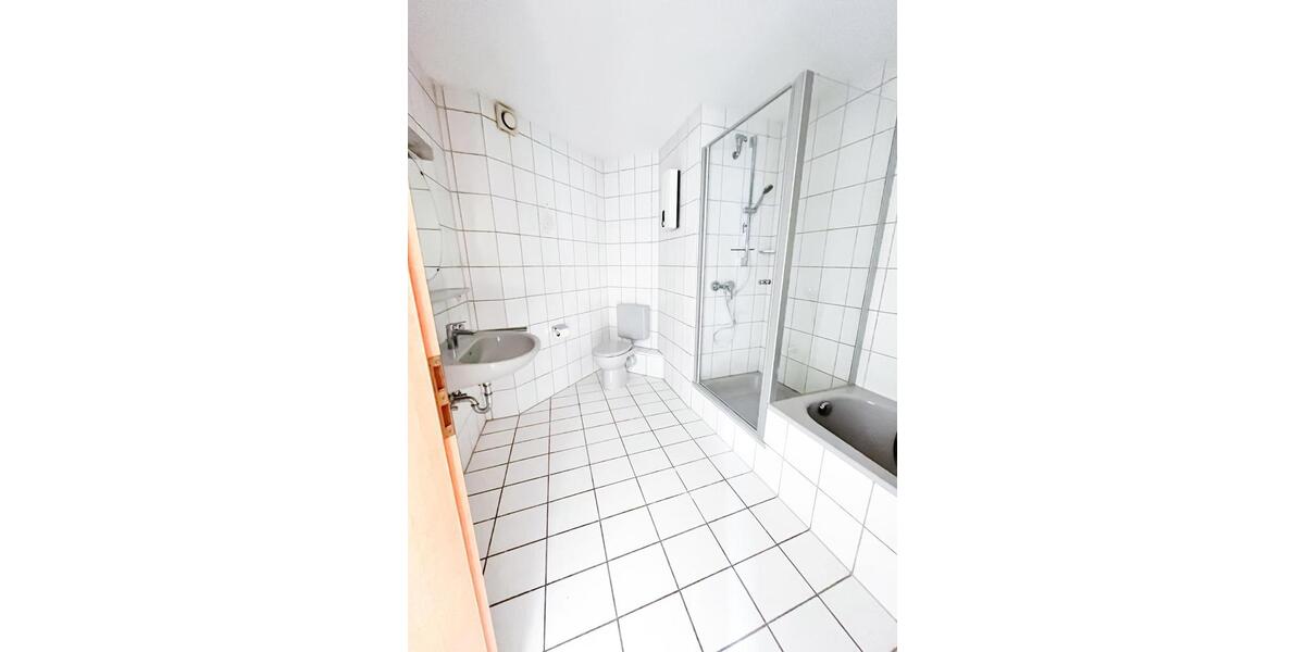 3-ZKB-Wohnung mit Loggia 3 zimmer