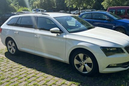 Skoda Superb 267.500 km 11.200 &euro; Hillscheid 56204
