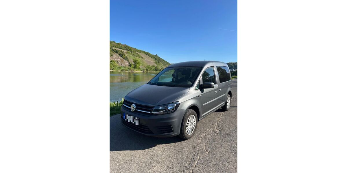 VW Caddy 66.000 km 19.700 &euro; Kobern-Gondorf 56330