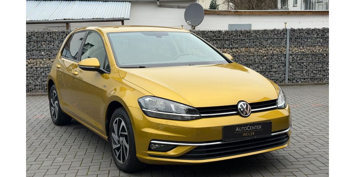 VW Golf 95.000 km 14.999 &euro; Bad Breisig 53498
