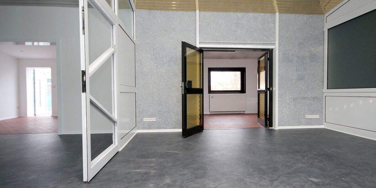 Räumlichkeiten bestens geeignet für Praxis oder Büro 4 zimmer