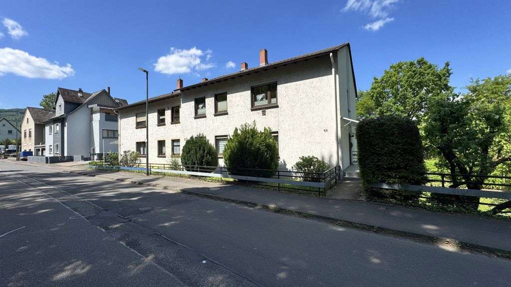 Etagenwohnung Lahnstein - 3 Zimmer, 100 m&sup2;, 199.000&euro; | Angebot:26557729