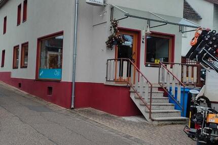 Wohnung Neuwied Feldkirchen - 2 Zimmer, 80 m&sup2;, 700&euro; | Angebot:26325907