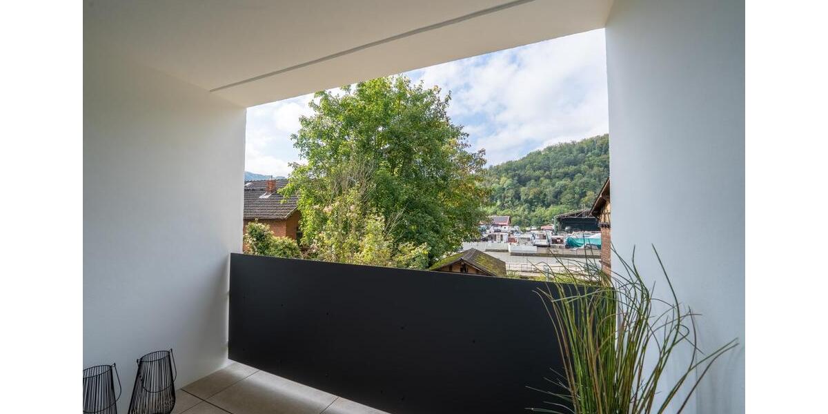 Sanierte 3,5-ZKB-Erdgeschosswohnung mit Balkon und Garten 3 zimmer