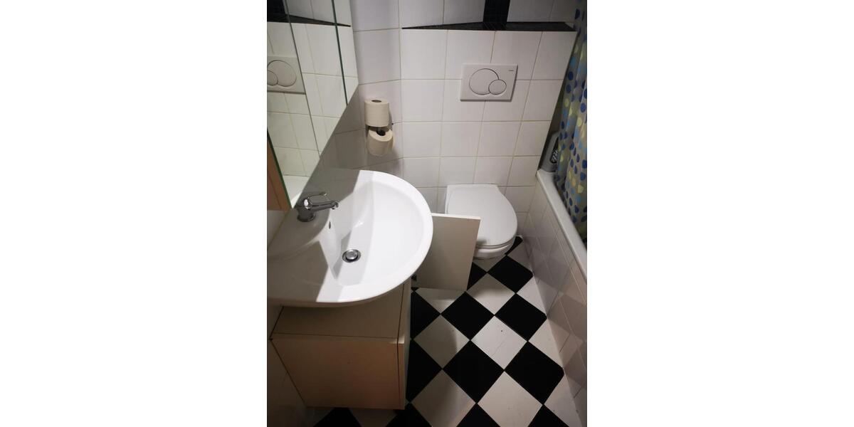Erdgeschoßwohnung Koblenz Arenberg-Immendorf - 3.5 Zimmer, 60 m&sup2;, 864&euro; | Angebot:26340267