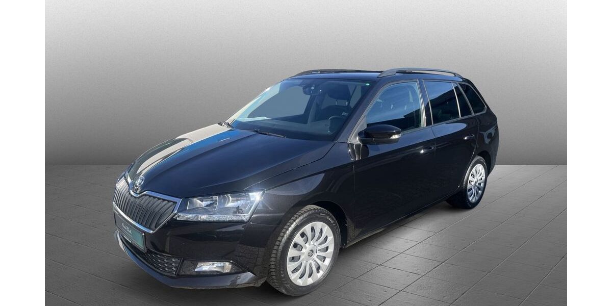 Skoda Fabia 46.756 km 15.990 &euro; Diez 65582