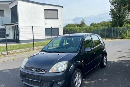 Ford Fiesta 190.000 km 2.600 &euro; Koblenz 56072