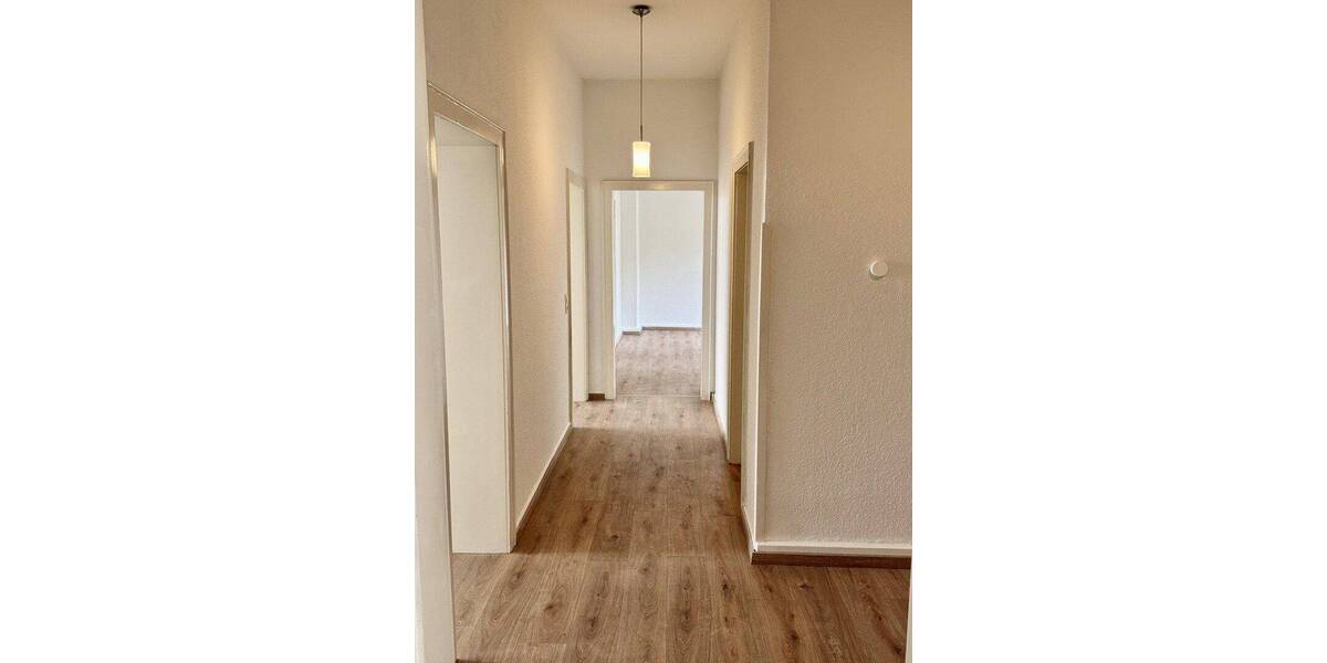 Etagenwohnung Koblenz Süd - 4 Zimmer, 101 m&sup2;, 1.250&euro; | Angebot:26919469