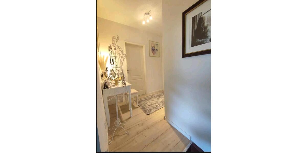 Helle 3,5-Zimmer Wohnung mit Balkon und Stellplatz in Koblenz 3.5 zimmer