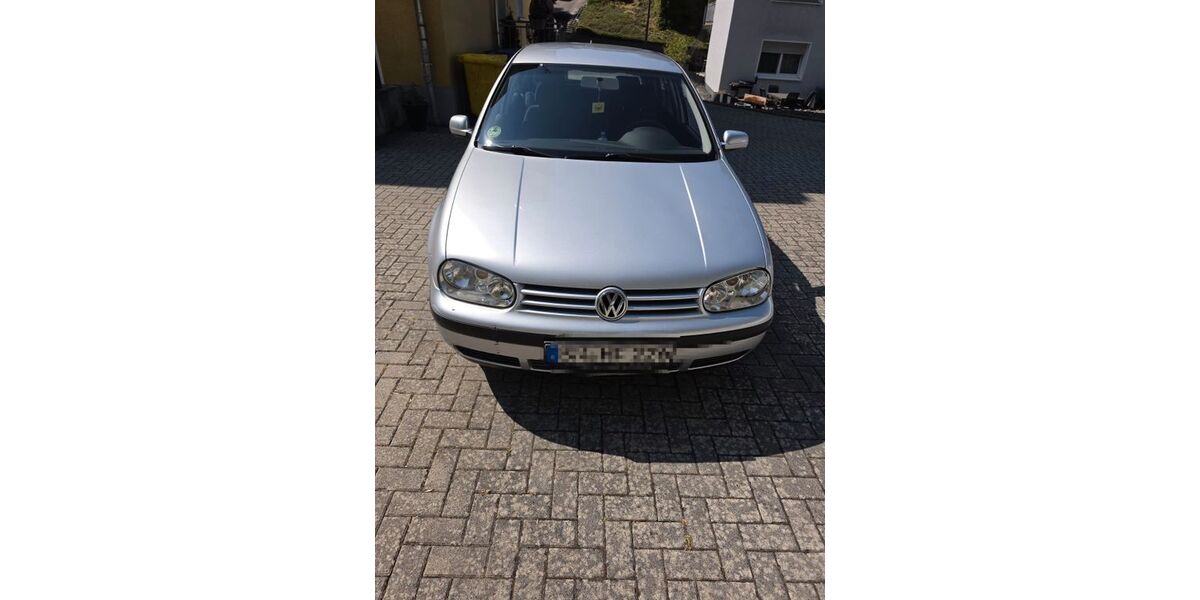 VW Golf 115.604 km 3.600 &euro; Burgbrohl 56659