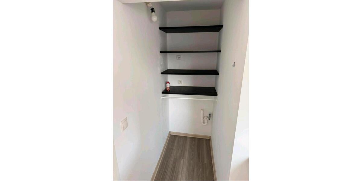 Dachgeschoßwohnung Koblenz Arenberg-Immendorf - 1 Zimmer, 16 m&sup2;, 560&euro; | Angebot:25639693