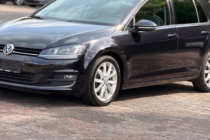VW Golf 135.096 km 13.299 &euro; Boppard 56154
