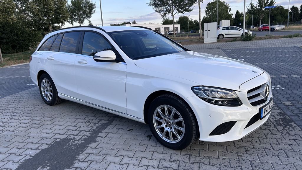 Mercedes-Benz C 180 199.000 km 14.900 &euro; Nauort 56237