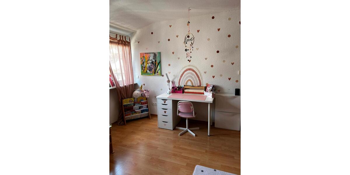 Etagenwohnung Burgbrohl - 3 Zimmer, 95 m&sup2;, 880&euro; | Angebot:26664225