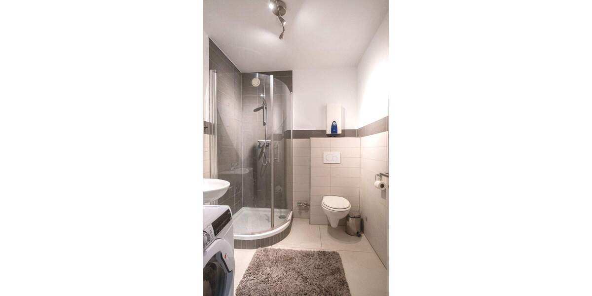 Etagenwohnung Koblenz Metternich - 3 Zimmer, 82 m&sup2;, 229.000&euro; | Angebot:25664649