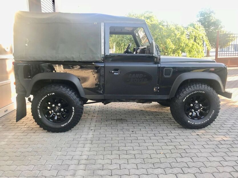 Land Rover Defender 115.417 km 76.800 € Neuwied 56566