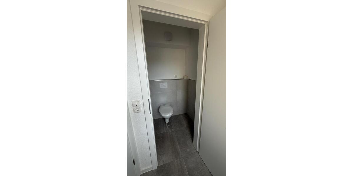 Etagenwohnung Andernach - 2 Zimmer, 72 m&sup2;, 1.275&euro; | Angebot:26227277