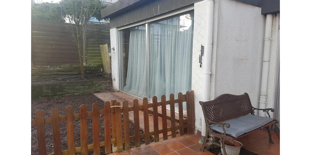 Einfamilienhaus Brey - 8 Zimmer, 300 m&sup2;, 190.000&euro; | Angebot:27093595