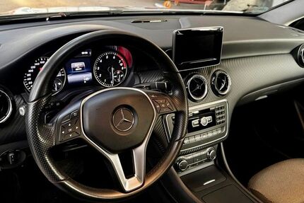 Mercedes-Benz GLA 200 88.000 km 15.000 &euro; Weitersburg 56191