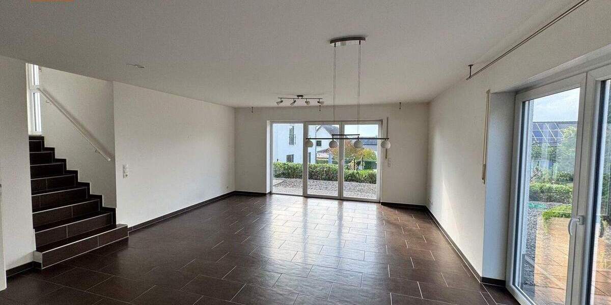Doppelhaushälfte Waldesch - 4 Zimmer, 105 m&sup2;, 319.000&euro; | Angebot:25797614