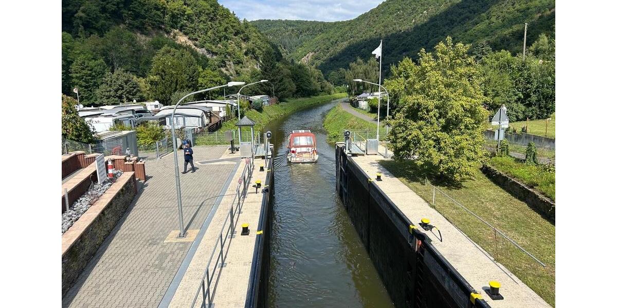 Einfamilienhaus Lahnstein - 2 Zimmer, 60 m&sup2;, 95.000&euro; | Angebot:25820888