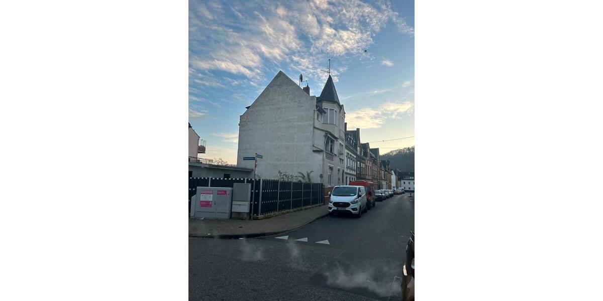 Haus Zweifamilienhaus mit Garten 9 zimmer