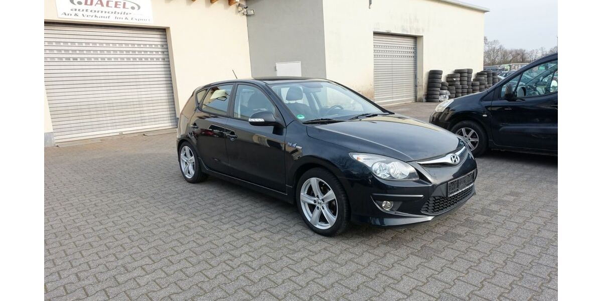 Hyundai i30 197.551 km 3.490 &euro; Bendorf 56170