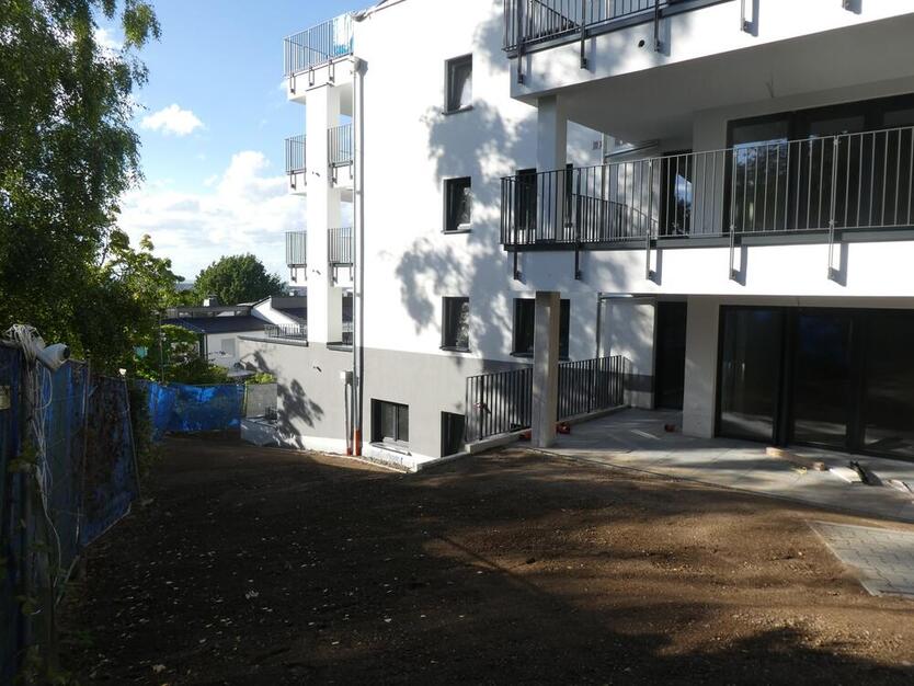 Moderne altengerechte Wohnung mit Garten im Energiesparhaus in ruhiger Lage 3 zimmer