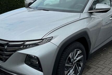 Hyundai TUCSON 43.500 km 24.000 &euro; Bendorf 56170