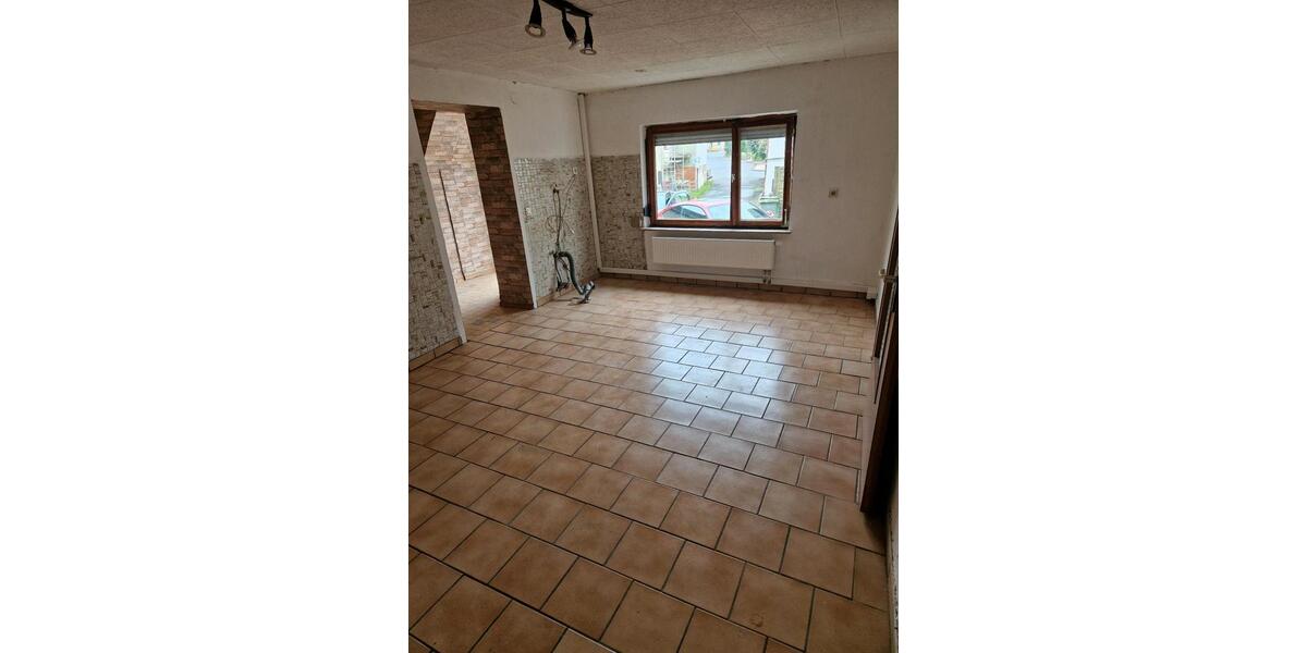 Erdgeschoßwohnung Selters (Westerwald) - 2.5 Zimmer, 80 m&sup2;, 600&euro; | Angebot:26398555
