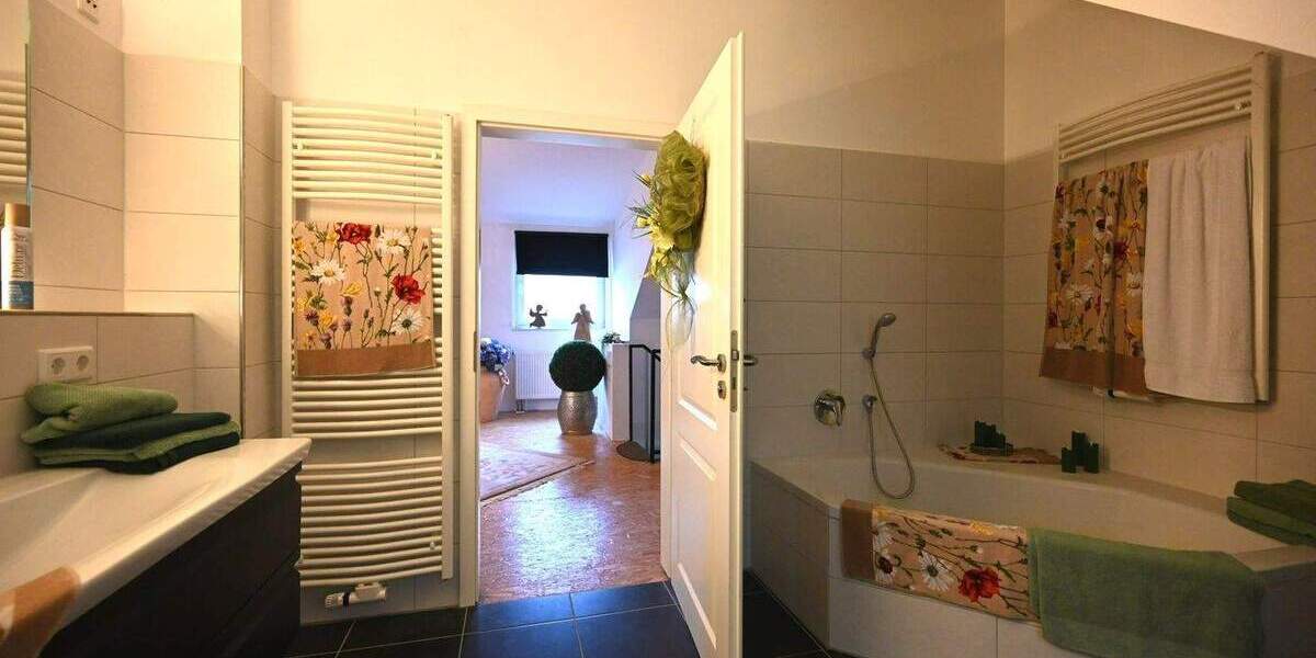 Einfamilienhaus Bad Ems - 3 Zimmer, 134 m&sup2;, 257.000&euro; | Angebot:25743761