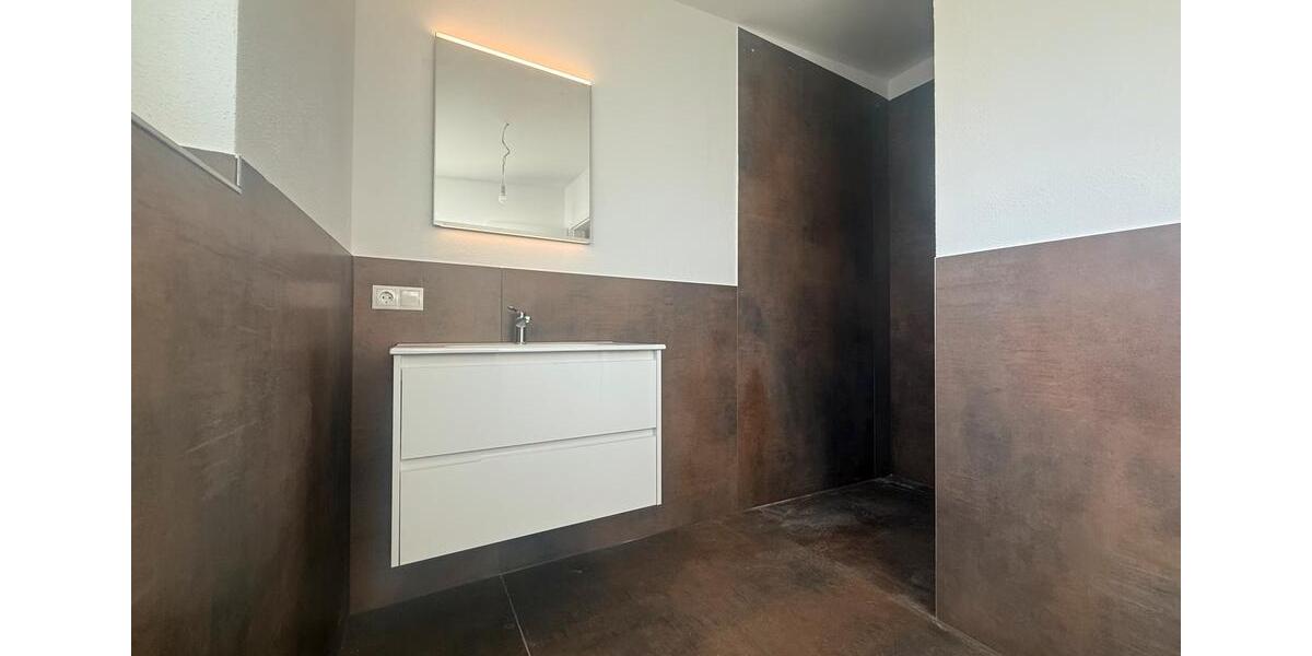 Erstbezug–KFW 40 energieeffiziente Wohnung mit PV & Wärmepumpe 4 zimmer