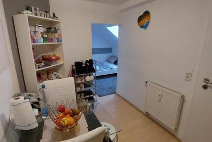 1-Zimmer-Wohnung in Koblenz Metternich (Studentin) 1 zimmer